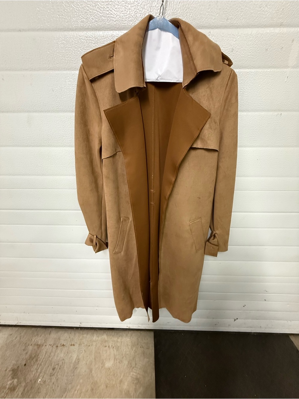 Bebe Men's Camel Trench Coat - Classic Lightweight Overcoat